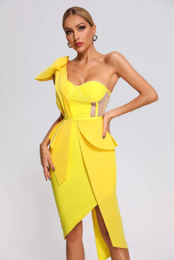 Formal Dresses Women's Fashion Three-dimensional Ruffled Shoulder Dress