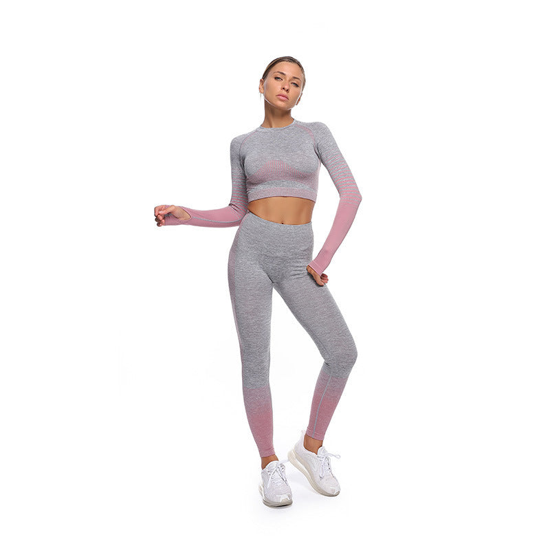 Seamless knitted yoga wear