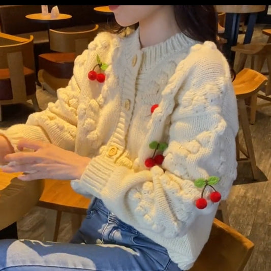 Women Wear Loose And Lazy Sweater Coats