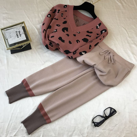 Womens Matching Pants Sets Ins Western Style V-neck Leopard Print Loose Sweater Feet Trousers With An Elasticated Waist Suit